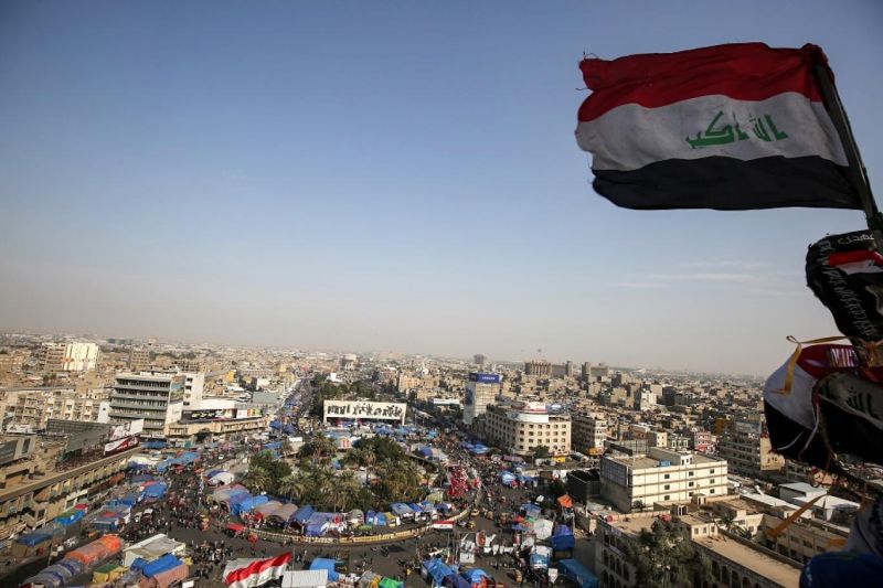 واشنطن تخنق بغداد: إدارة ترامب توقف شحنات الأموال إلى العراق