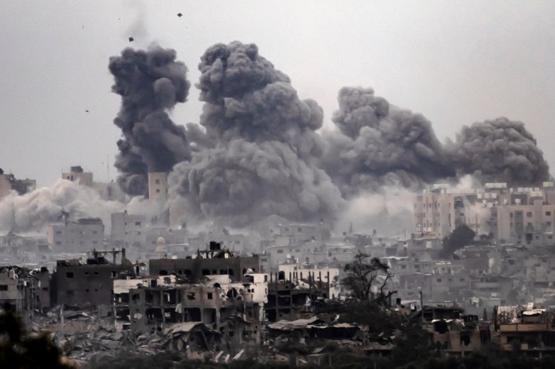 تصعيد متواصل في غزة: 5 شهداء بينهم طفلان في غارات للاحتلال