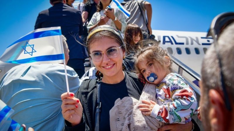 دراسة: هجرة اليهود من بريطانيا إلى إسرائيل تسجل أعلى رقم منذ 40 عاما