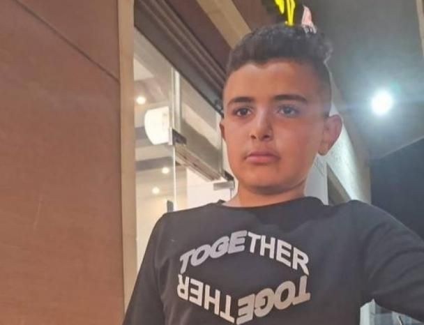في جريمة مروعة في بيت عور .. العثور على جثمان طفل مقتولًا ومحروقًا واعتقال والده كمشتبه به رئيسي في الجريمة