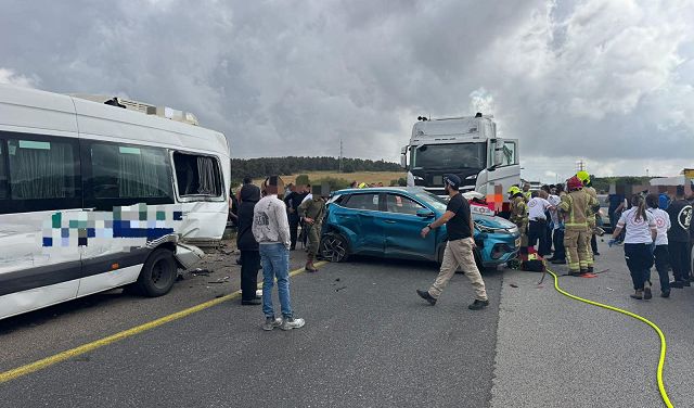 مصرع 3 نساء من كفر مندا في حادث طرق مروع قرب الزرازير