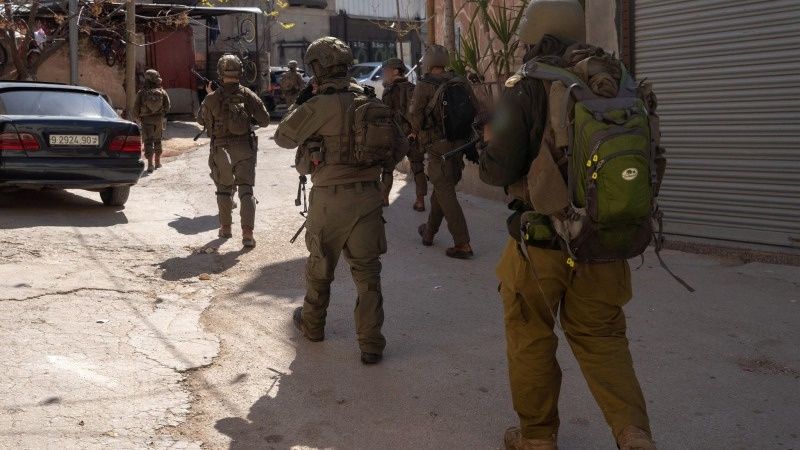 قوات الاحتلال تعتقل سبعة مواطنين من محافظة نابلس