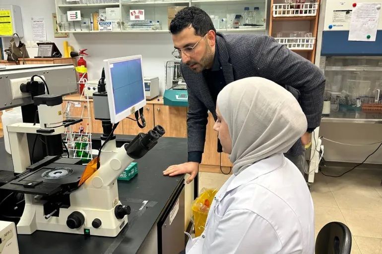إنجاز أكاديمي لافت للطالبة “سوسانا بدير” في مجال علوم الأعصاب بجامعة النجاح الوطنية