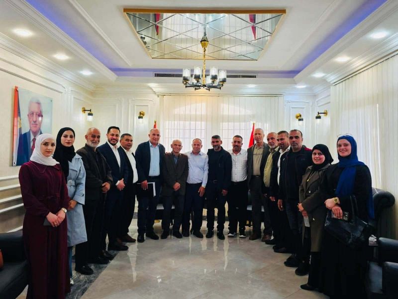 بلدية السموع تعقد جلستها الأولى وتنتخب خليل أبو عواد رئيساً للمجلس البلدي الجديد