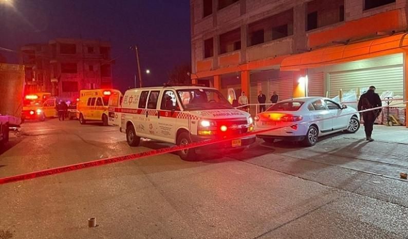 قتيلان خلال ساعات: مقتل شاب وإصابة طفله في انفجار مركبة في مدينة يافا