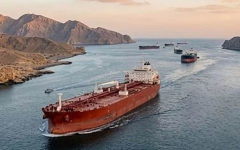 إيران: الدول الصديقة ستحظى بمعاملة خاصة في مضيق هرمز