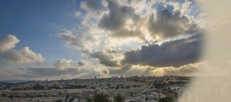 الطقس: أجواء شديدة الحرارة وارتفاع تدريجي خلال الأيام المقبلة