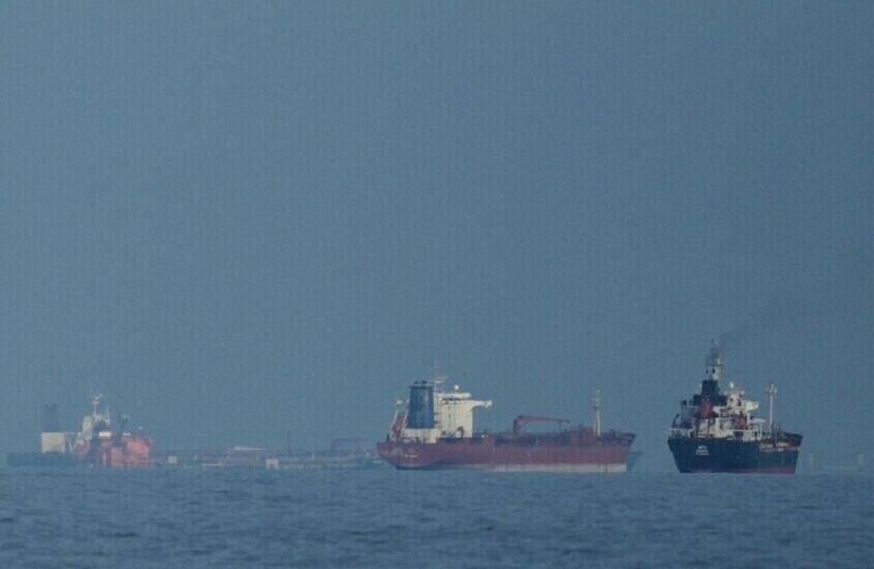 إيران: الاتفاق مع عُمان على آلية للملاحة ولن نسمح لواشنطن بالتدخل في مضيق هرمز
