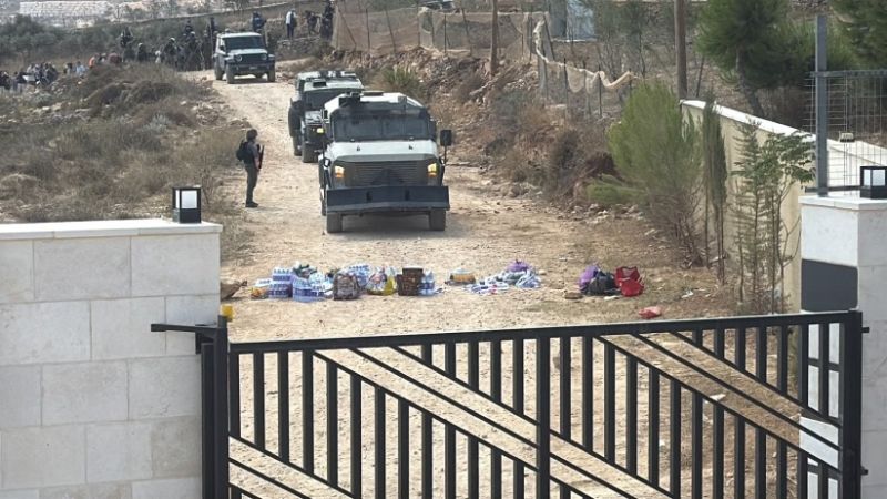 لليوم الـ12: مستوطنون يواصلون حصار منازل في قصرة جنوب نابلس
