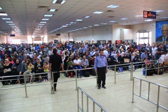 43 ألف مسافر تنقلوا عبر معبر الكرامة الأسبوع الماضي