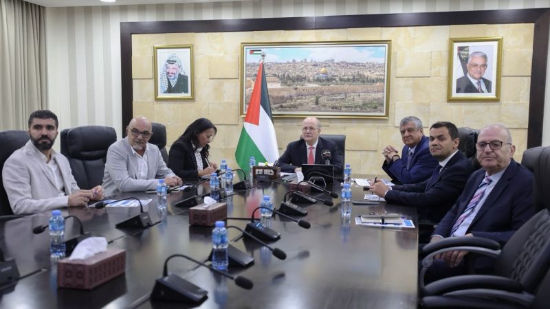 رئيس الوزراء: سنبذل أقصى الجهود لتحسن الأوضاع السياسية والإنسانية والأمنية وصولا للإعمار في قطاع غزة