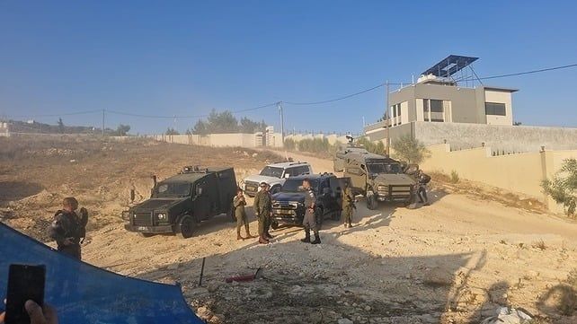 لليوم الـ10.. المستوطنون يحاصرون منازل في قصرة واليونيسف تحذر من تهجير العائلات