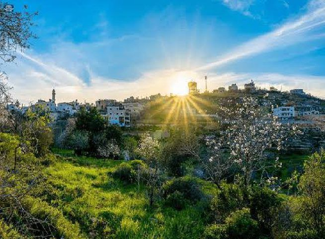 الطقس: حرارة مرتفعة حتى الخميس وانخفاض الجمعة
