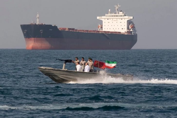إيران: واشنطن تسببت بأزمة هرمز وتطالب العالم بدفع الثمن