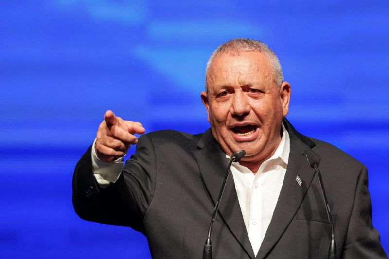 آيزنكوت يعتزم العمل على تشكيل حكومة بـ”أوسع تركيبة” والليكود يقلل من فرص حكومة وحدة
