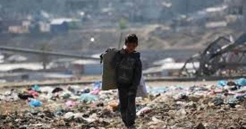 غزة بعد الحرب: فقرٌ متعدد الأبعاد يعيد تشكيل الحياة ويُعمّق الأزمة الإنسانية