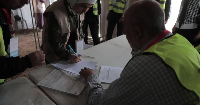 حماس: انتخابات دير البلح خطوة إيجابية ونأمل إجراؤها في باقي محافظات غزة