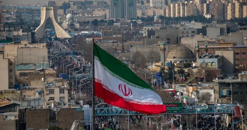 إيران ترد على المقترح الأمريكي لإنهاء الحرب عبر الوسيط الباكستاني