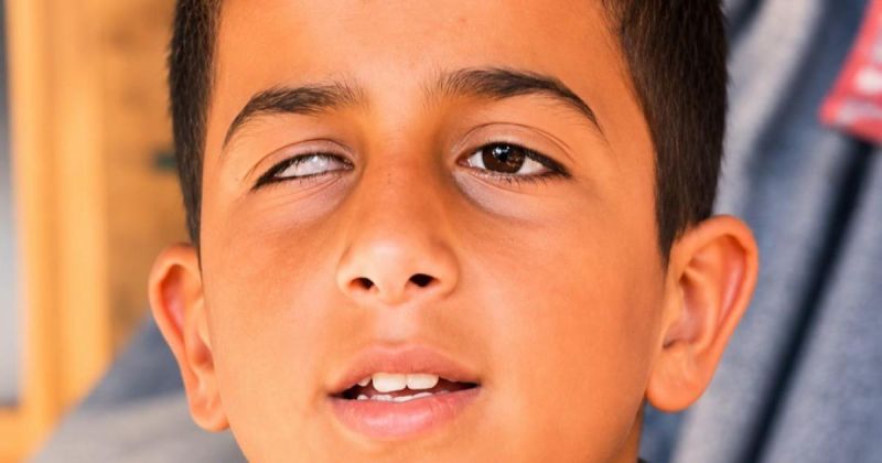 محمد الجرجاوي.. طفل فقد عينه على حاجز النزوح