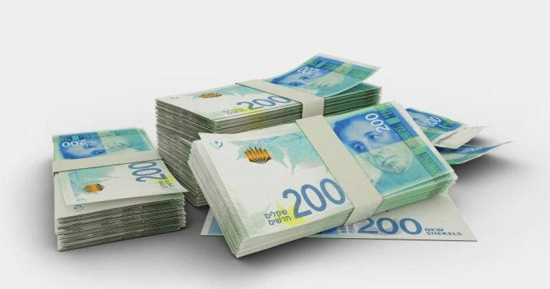 عباس يقود مفاوضات للإفراج عن أموال المقاصة