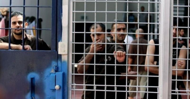المركز الفلسطيني للدفاع عن الأسرى: يطالب بتحرك دولي للإفراج عن الصحفيين المعتقلين