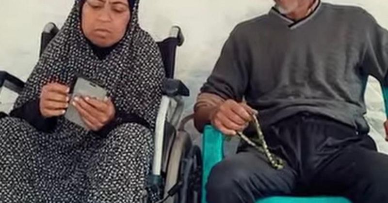 حاتم أبو سلطان.. أبٌ يبحث عن ابنه بين قوائم الشهداء والمعتقلين!