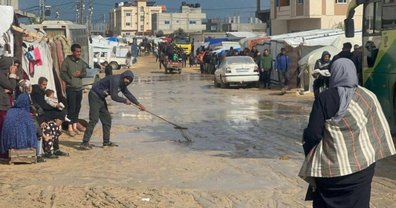 مركز حماية: 70% من سكان غزة لاجئون ويواجهون التهجير والاستهداف في ظل كارثة إنسانية متفاقمة