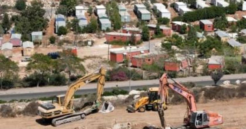 عبر البناء والتخطيط.. إسرائيل تسرّع إعادة تشكيل الخارطة الاستيطانية في الضفة الغربية