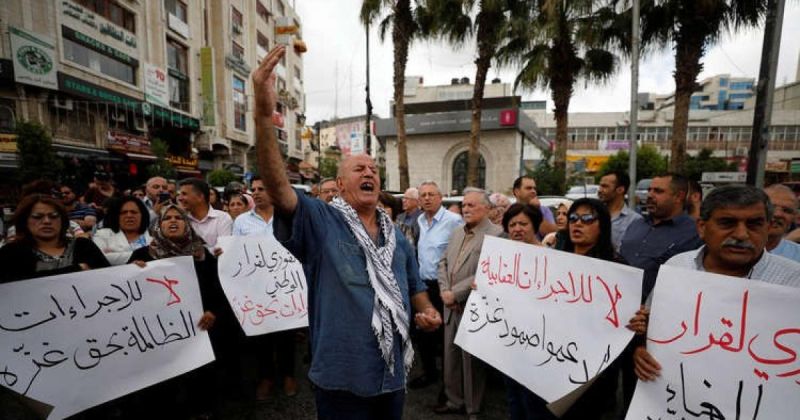 أبو جراد لـ "الرسالة نت": حقوق الموظفين يجب أن تُصان بعيدًا عن التجاذبات السياسية