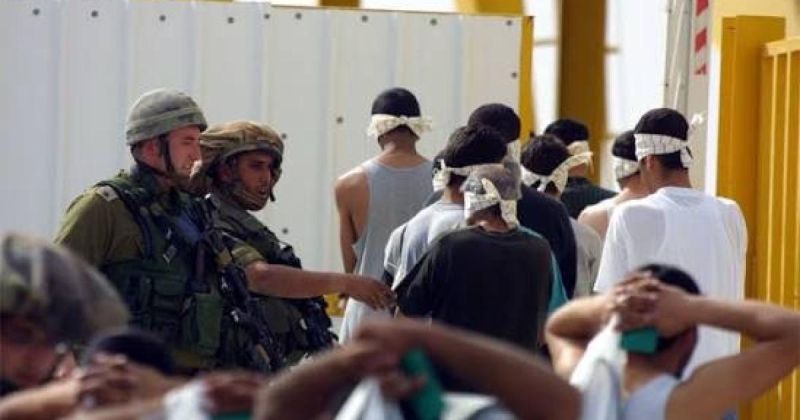 مركز حنظلة: محاكم الاحتلال تواصل تكريس الاعتقال التعسفي بحق الأسرى الفلسطينيين