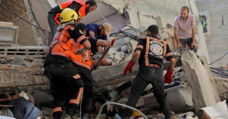 الدفاع المدني: آلاف جثامين الشهداء لا تزال تحت أنقاض غزة