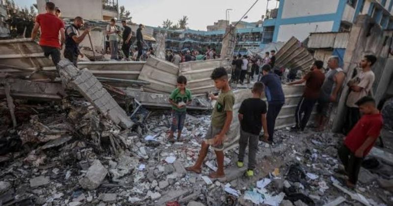 التعليم في مرمى النيران.. طلبة غزة يواجهون الموت