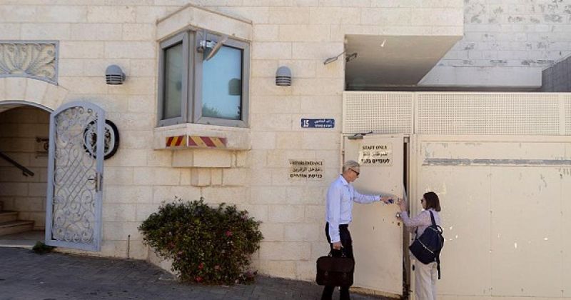 إسرائيل تمهل الدبلوماسيين البريطانيين بالقدس 30 يوما للمغادرة ولندن تحذر