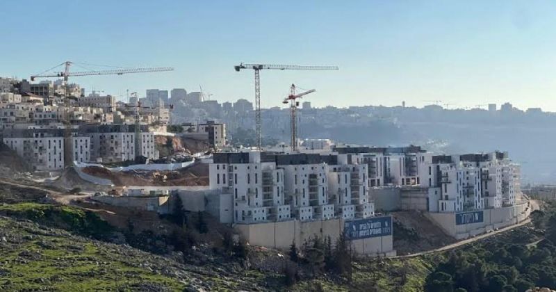أبو دياب: 1080 وحدة استيطانية جديدة تعمّق حصار القدس 