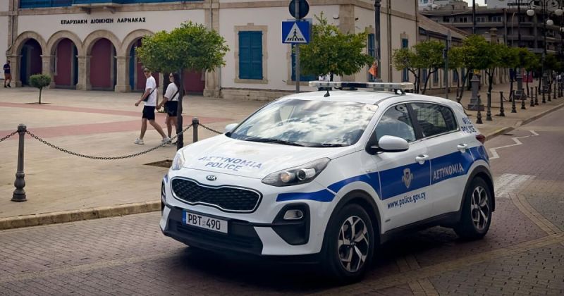 قبرص توقف بريطانياً بتهمة التجسس لصالح إيران على قاعدة جوية ملكية