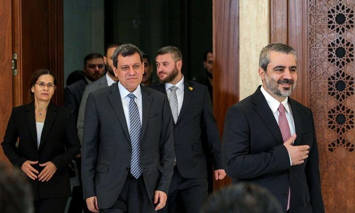 تفاهمات دمشق و"قسد": دمج الوحدات النسائية بالداخلية ومراسيم مرتقبة لعبدي وأحمد