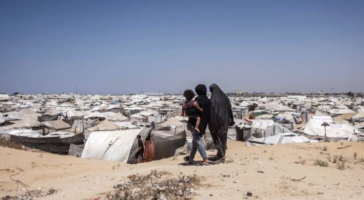 شهيد وجرحى في غارة على بيت لاهيا وحصيلة الضحايا تتجاوز 73 ألفاً