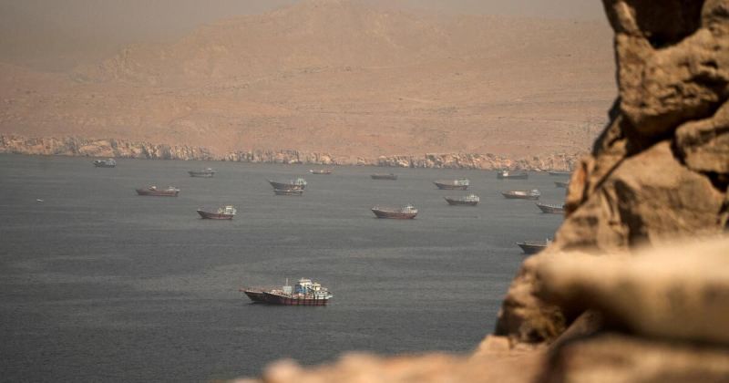 عراقجي يتهم واشنطن بخرق تفاهمات هرمز وترمب يلوح بضربات أعنف