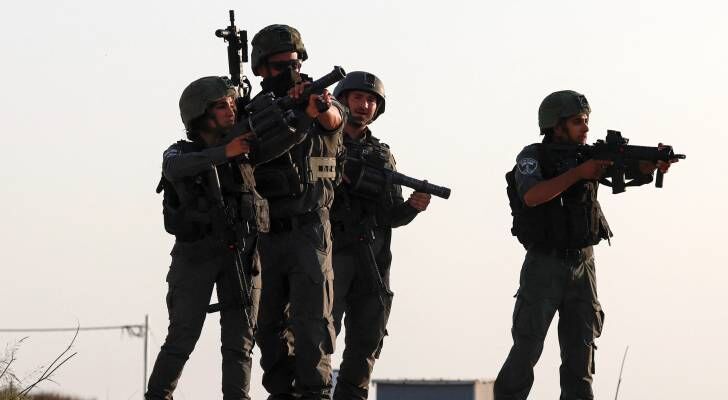 الاحتلال يمهد لهدم منزلي منفذي عملية نابلس ويشن حملة اعتقالات واسعة