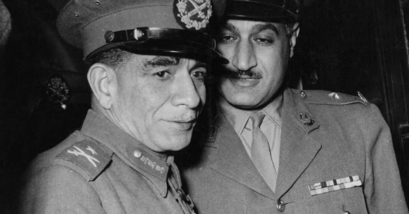 محمد نجيب وجمال عبد الناصر.. قصة الصراع الذي شكل وجه الجمهورية المصرية