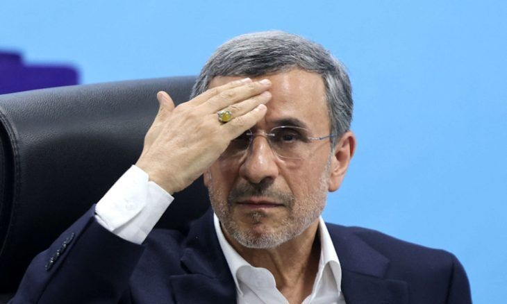 رواية جديدة حول استهداف حراس أحمدي نجاد وتفنيد لمزاعم 'نيويورك تايمز'