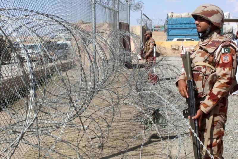 قتيل وخمسة جرحى في تجدد للاشتباكات الحدودية بين أفغانستان وباكستان