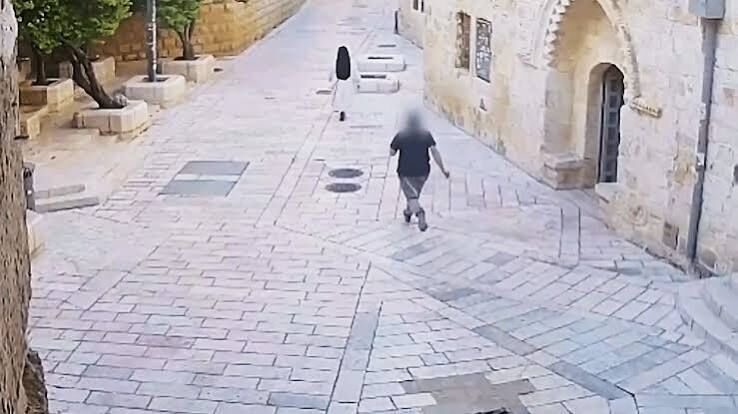 الاسلامية المسيحية : محاكم الاحتلال تكرس سياسة الافلات من العقاب وتبرىء مستوطناً اعتدى بوحشية على راهبة فرنسية في مدينة القدس