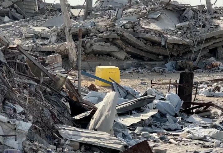 شهيدان وجرحى في سلسلة هجمات إسرائيلية وعمليات نسف للمباني بقطاع غزة