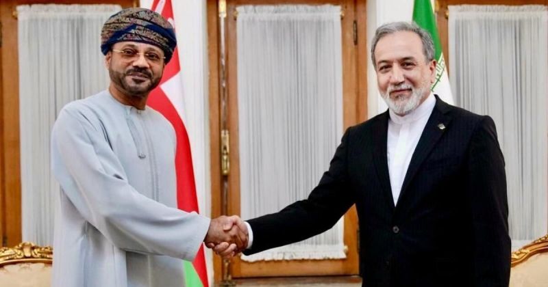 تفاهم إيراني عُماني لإنشاء ممر ملاحي مؤقت في مضيق هرمز بوساطة قطرية