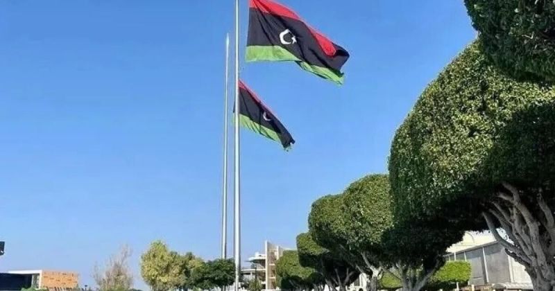 تصعيد ميداني في طرابلس: محتجون يغلقون مؤسسات سيادية ويعلنون العصيان المدني