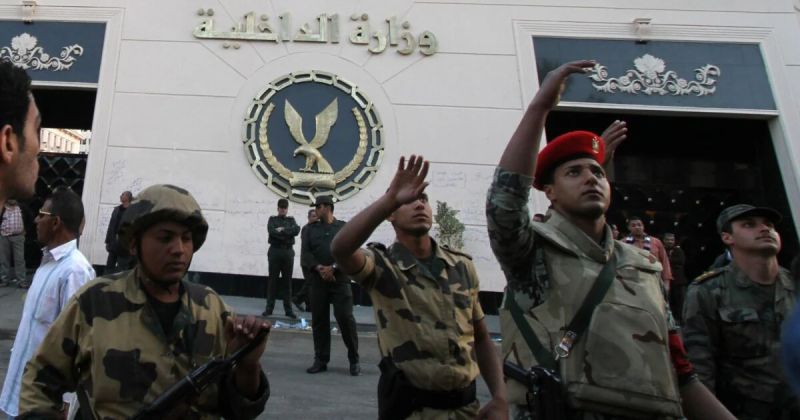 الداخلية المصرية توضح تفاصيل اختراق شاشة إعلانات وبث محتوى غير لائق في الجيزة