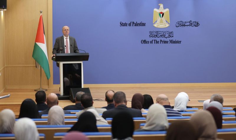 مصطفى يسلم منح لـ 45 جمعية نسوية في محافظات شمال الضفة لتعزيز التمكين الاقتصادي والصمود