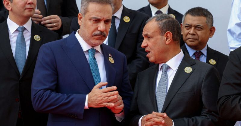 القاهرة تجدد رفضها لمذكرة ترسيم الحدود البحرية بين ليبيا وتركيا وتتمسك بالقانون الدولي