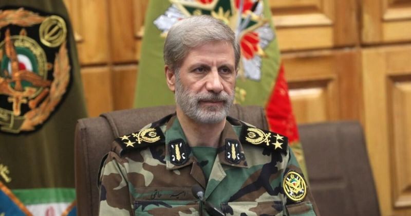 وساطة باكستانية في طهران وسط تهديدات إيرانية برد صاعق على أي عدوان أمريكي